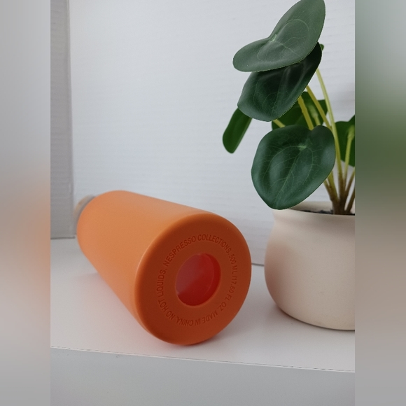 NWT Nespresso - Limited Edition Clear Glass Bottle - Picture 2 of 3